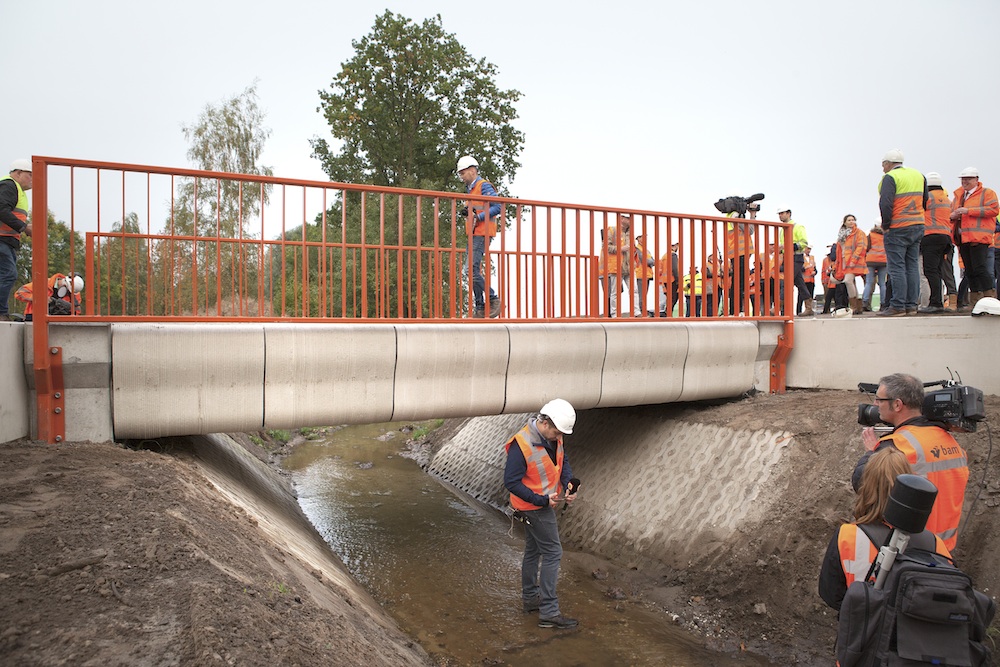 Eindhoven University of Technology 3D printed bridge