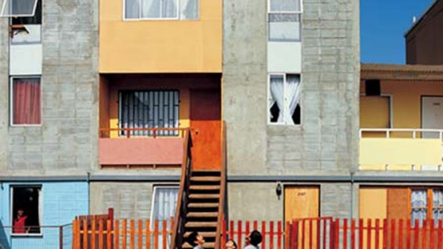 Alejandro Aravena. 