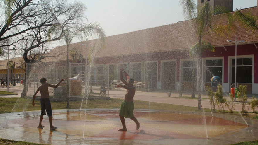 Library as part of the Manguinhos Accelerated Growth Programme.
