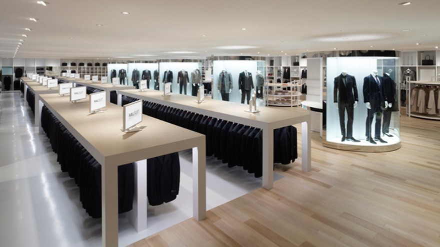 Halsuit concept shop by Nendo. Photo: Masaya Yoshimura. 