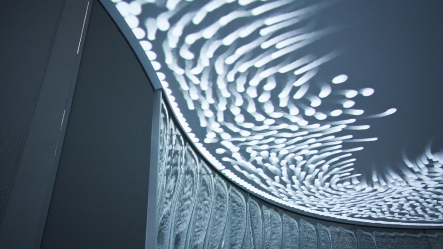 Ross Lovegrove's "Lasvit Liquidkristal" installation