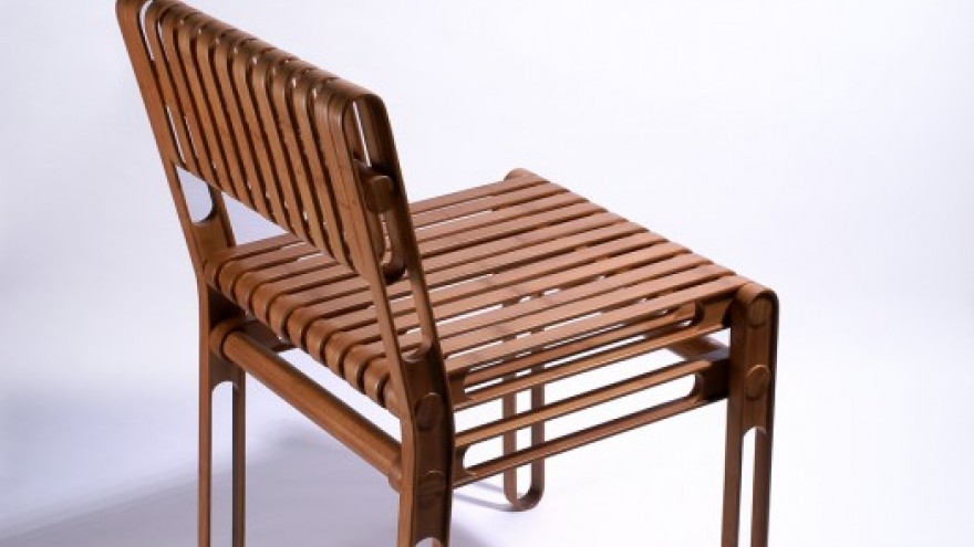 Loop Chair. 