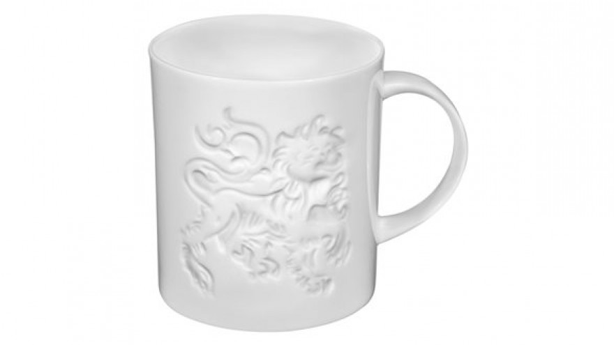 Mug Lion White by Tom Dixon. 