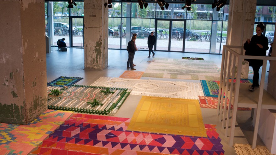 We Make Carpets. Image: Boudewijn Bollmann.