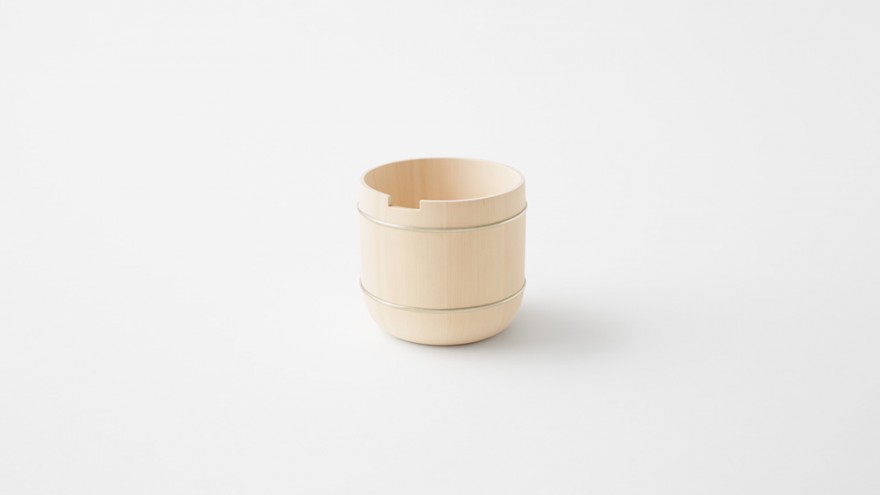 Uneven-Oke Bucket from the Oke collection by Nendo. Image: Akihiro Yoshida. 