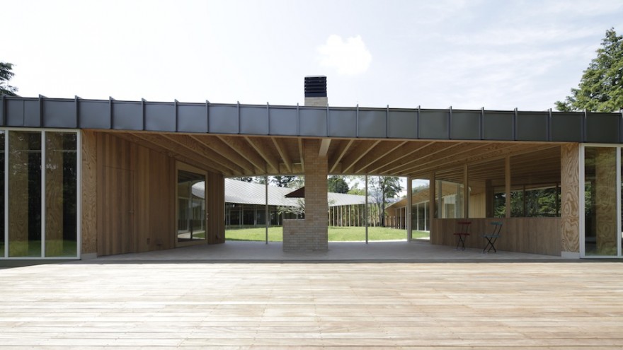 Sengokubara residence by Shigeru Ban. 