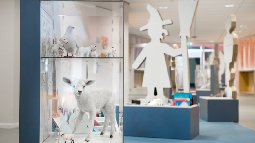 Wonderwoud installation by Ineke Hans for De Windroos. Image: Herman van Ommen. 