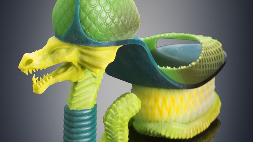 Extreme Serpent shoes in green by Michaella Janse van Vuuren 3D printed on Stratasys Connex3. Image: Yoram Reshef. 