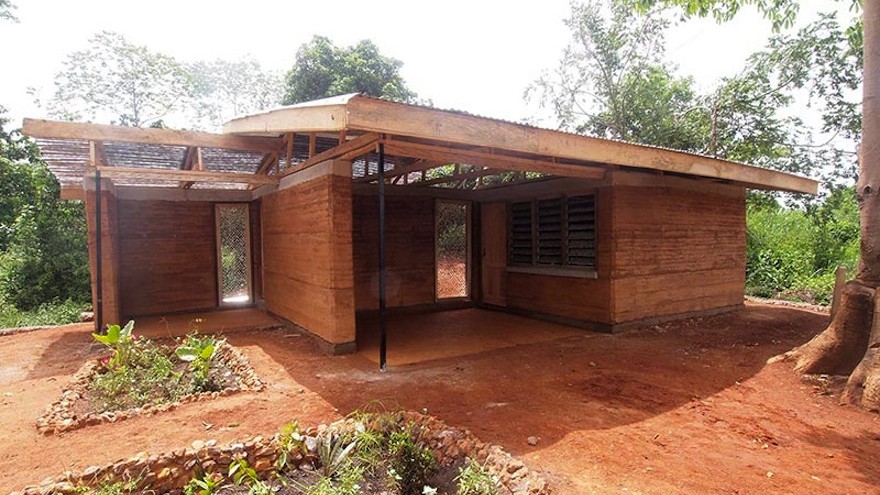 Anna Webster's Nkabom house is the happy union of plastic water sachets and vernacular architecture.