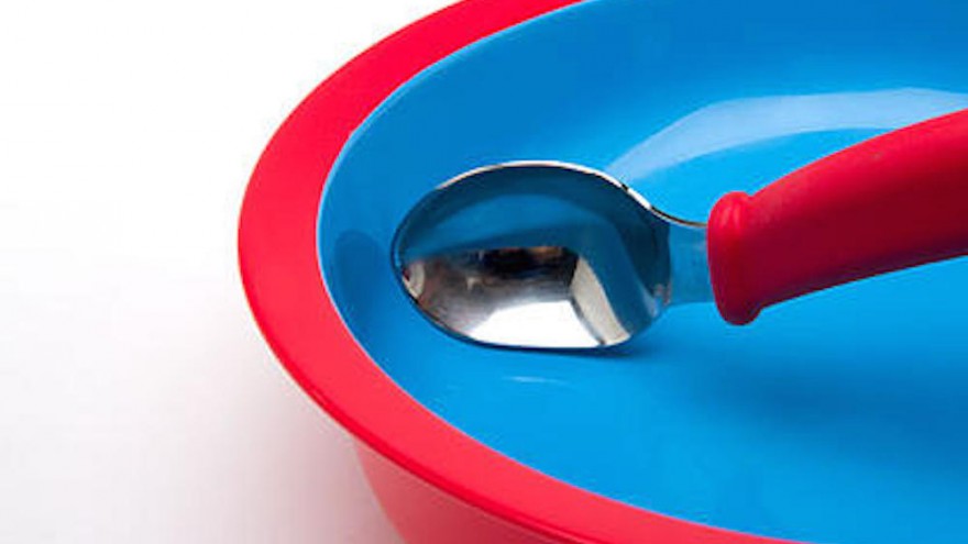 Both spoon heads are designed to match the curvature of the bowls to pick up the food easier.  