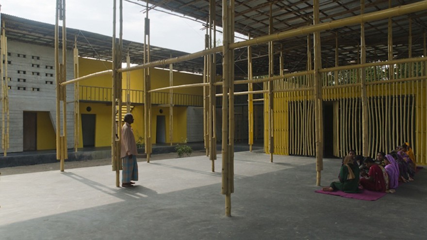 The Pani Community Centre in Rajarhat, Bangladesh acts as a technical school and community centre for children of the so-called “landless people”.  Image: SchilderScholte