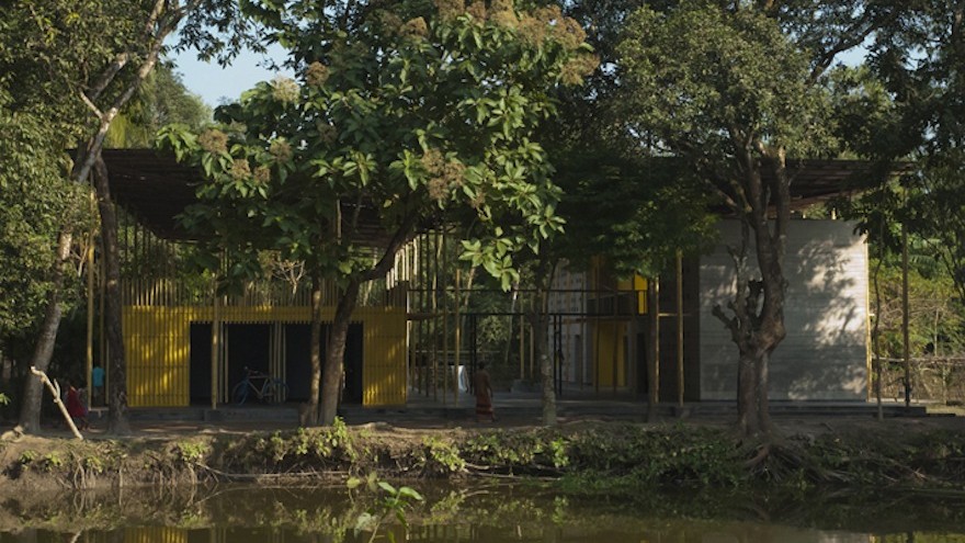 The Pani Community Centre in Rajarhat, Bangladesh acts as a technical school and community centre for children of the so-called “landless people”.  Image: SchilderScholte