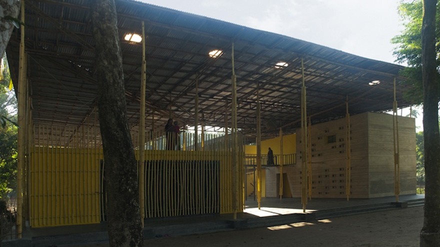 The Pani Community Centre in Rajarhat, Bangladesh acts as a technical school and community centre for children of the so-called “landless people”.  Image: SchilderScholte