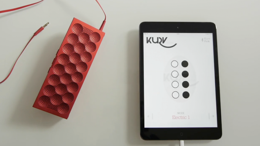 Kurv teaches the user how to play the guitar with no strings attached.