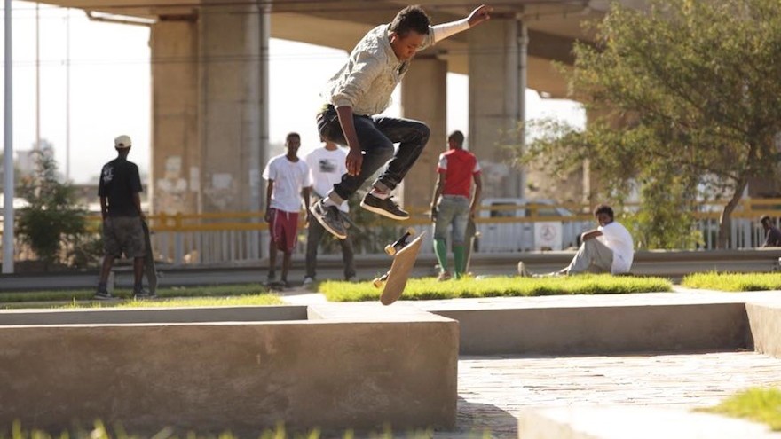 Ethiopia Skate is an initiative that uses skateboarding to help youth make connections in Addis Ababa. Image: Ethiopia Skate