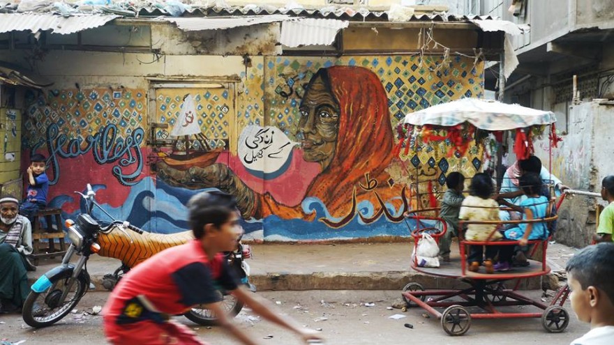 This mural is a symbol of Lyari's shipping trade. 