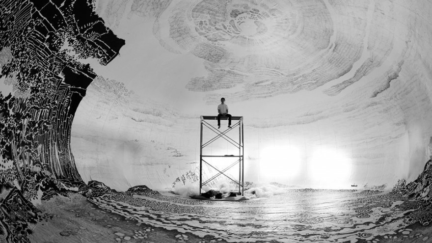 Brazilian born japanese artist oscar oiwa is known for his 360 degree artworks Brazilian born japanese artist oscar oiwa is known for his 360 degree artworks