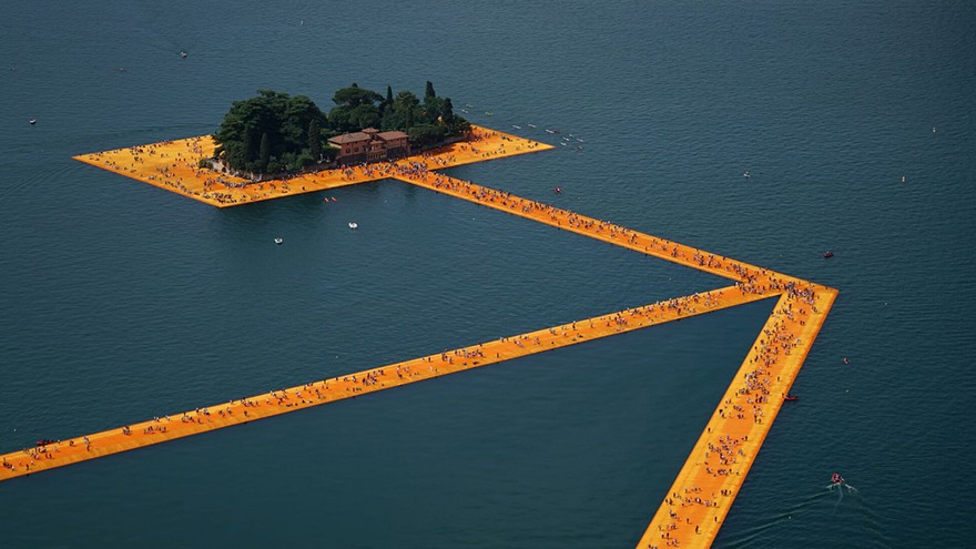 Image via Christo and Jean-Claude (Blog) 