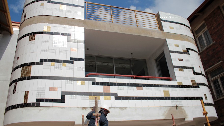 Lorenzo Nassimbeni's geometric tiled mural on the new Rahima Moosa Mother and Child Hospital
