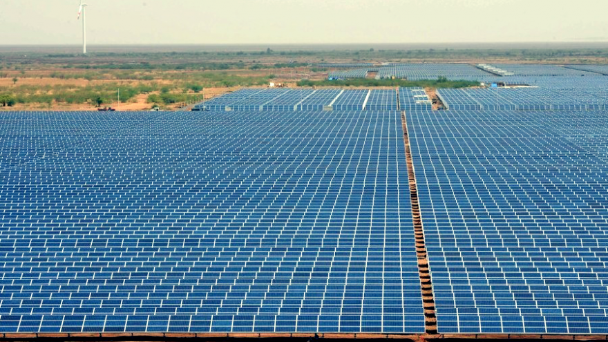 India's Charanka solar park