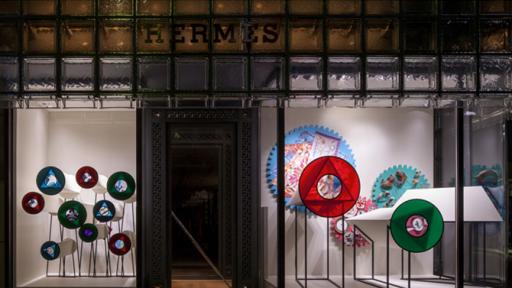 Window display for Maison Hermès, Japan by Oscar Diaz. 