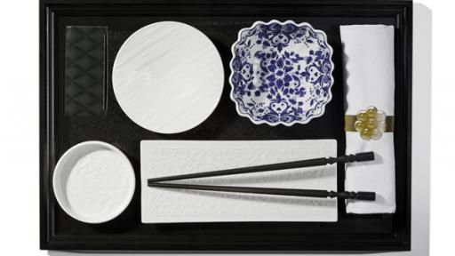 Japanese tableware by Marcel Wanders for KLM. 