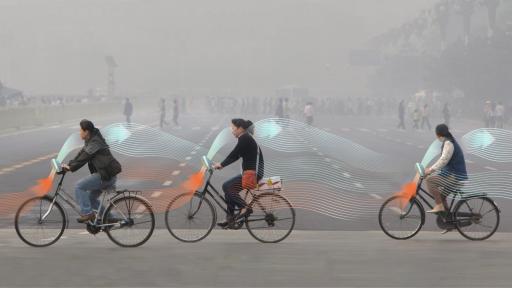 Daan Roosegaarde’s Smog Free Bicycles