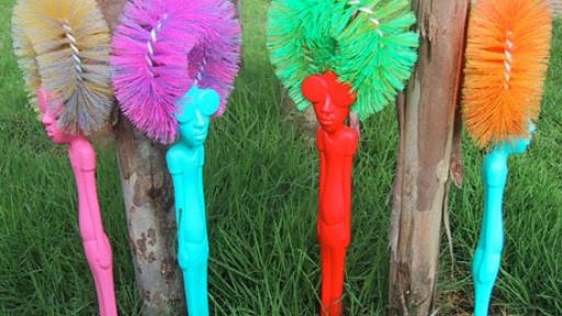 Afro toilet brush. Photo via designboom. 