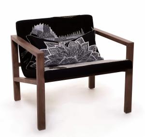 Too chair with hand-embroidered fabric
