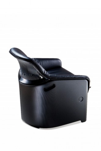 Avus Club Chair. 