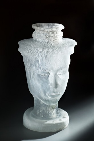 Yi Zhou.