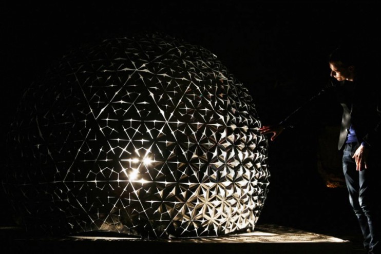 Lotus Dome by Daan Roosegaarde. 