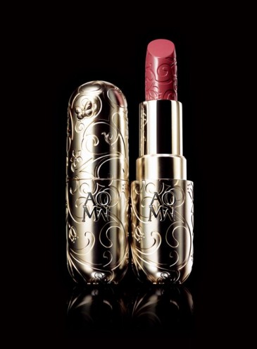 AQMW lipstick packaging by Marcel Wanders. 