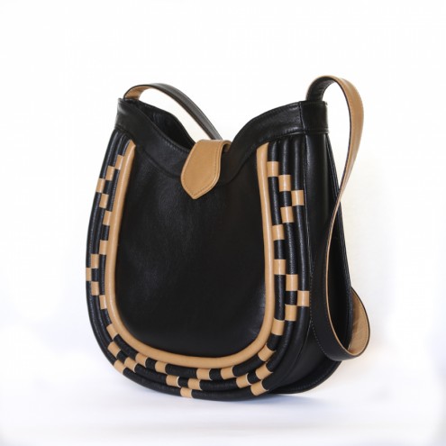 Flagship Handbags to unveil three new accessories at Design Indaba Expo 2014.