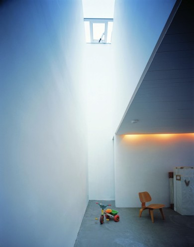 Interior detail of Elektra House in London, completed 2000 (Photo: Lyndon Douglas).