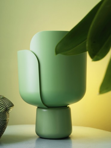 Fontana Arte lights: Blom Green
