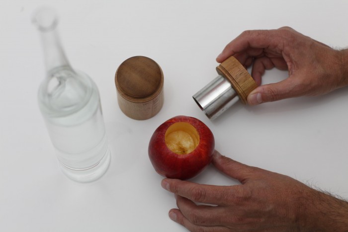 A_S_T Apple Schnapps Tool by Martí Guixé for Stählemühle. Image: Knölke/Imagekontainer. A_S_T Apple Schnapps Tool by Martí Guixé for Stählemühle. Image: Knölke/Imagekontainer.