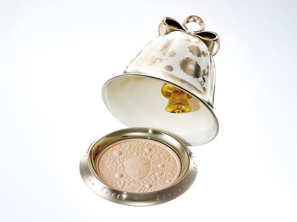 Awakening Beauty powder case by Marcel Wanders. 