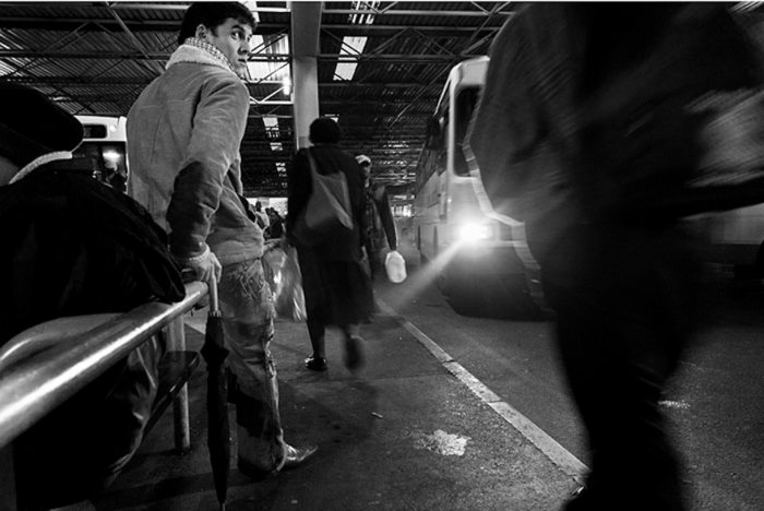 Photographer chronicles the people of Cape Town’s bustling public transport system 