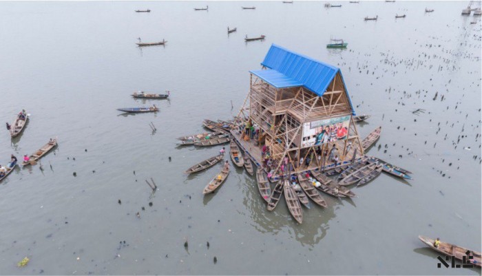 Makoko Floating School before it collapsed 