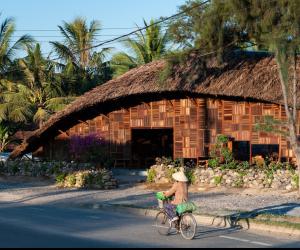 Salvaged Ring by a21studio (Nha Trang, Khanh Hoa, Vietnam).