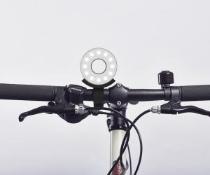 Double O bike light by Paul Cocksedge launched on Kickstarter. 