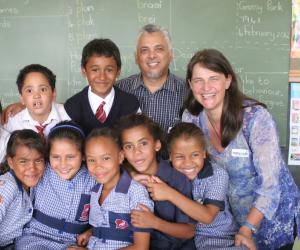 Ridwan Samodien and Louise van Rhyn with Kannemeyer Primary School learners.