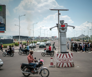 Solar-powered robotic traffic cops have been “hired” to regulate the disorderly traffic in Kinshasa, the capital of the Democratic Republic of Congo. 