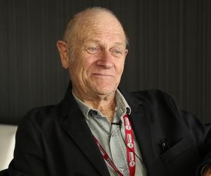 Mick Pearce at AZA Architecture Conference 2013.