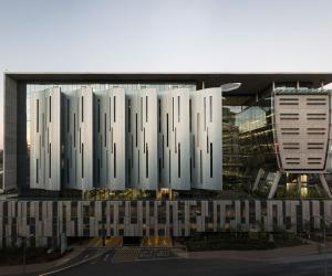 Alexander Forbes building, 115 West Street, by Paragon Architects.