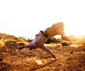 Shake the Dust by Adam Sjöberg.