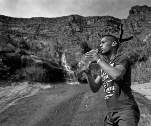 Filmmaker Sven Harding’s short film considers SA’s water crisis in a visually poetic, ethereal manner. 