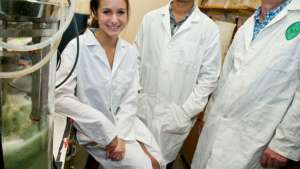 Hailee Rask, Harshad Velankara and professor David Mullin at Tulane University. 