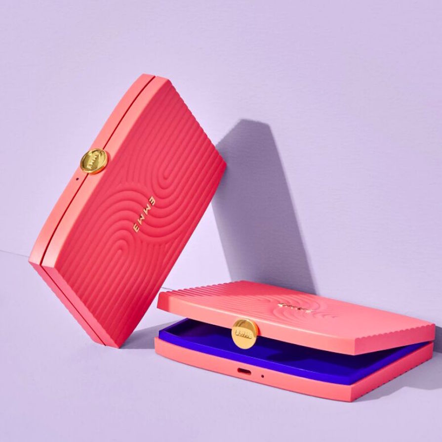 Meet the first smart case that records your birth control pill intake